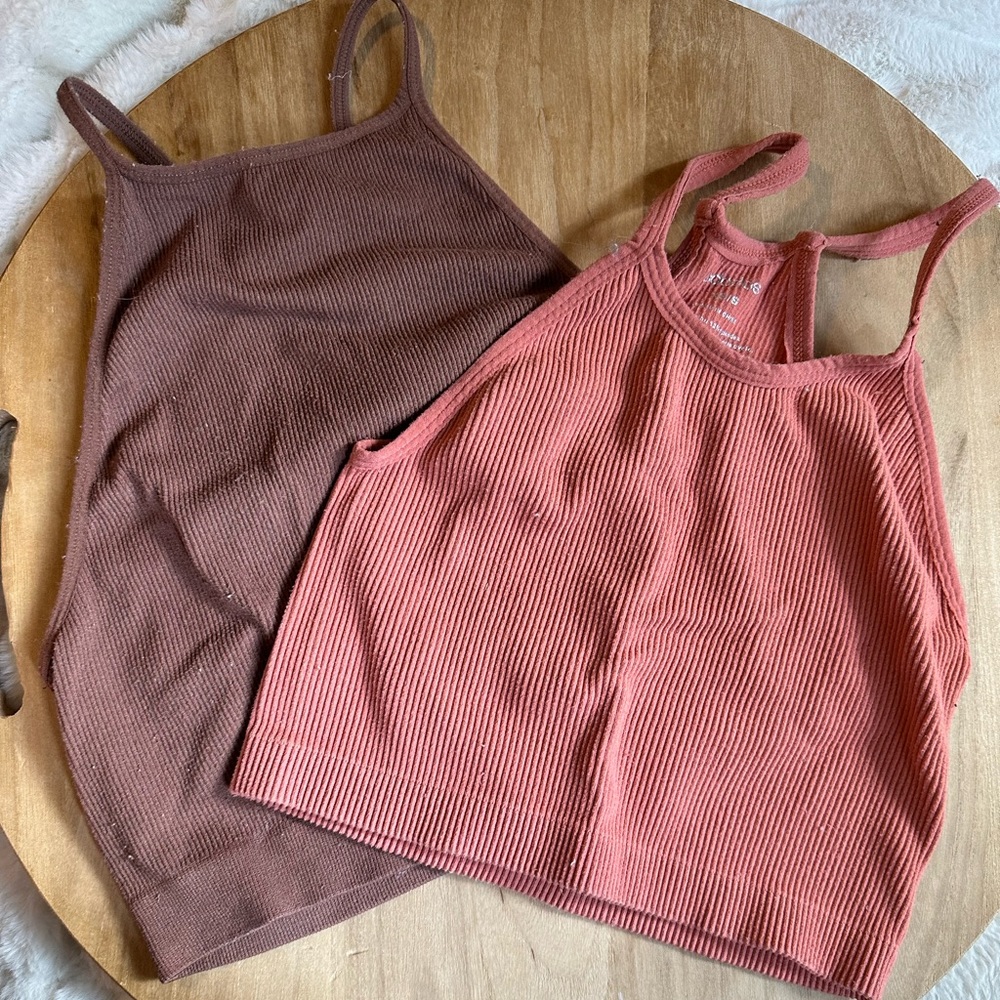 Earth tone workout crop top size small